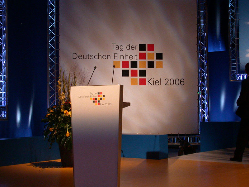 Festakt zum Tag der Deutschen Einheit 2006 Rednerpult